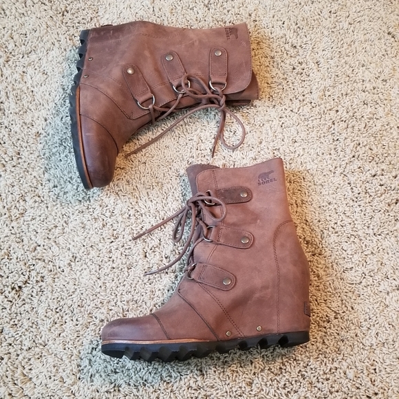 sorel wedge lace up boots